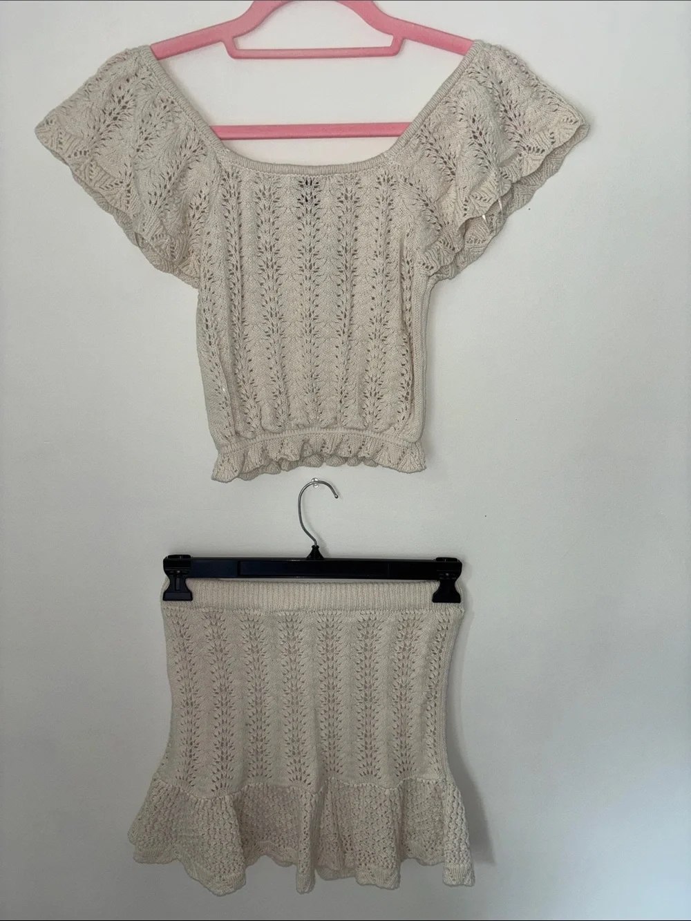 Freshman 1996 Cream Knit Off-Shoulder Crop Top & Matching Skirt Set - Picture 3 of 10